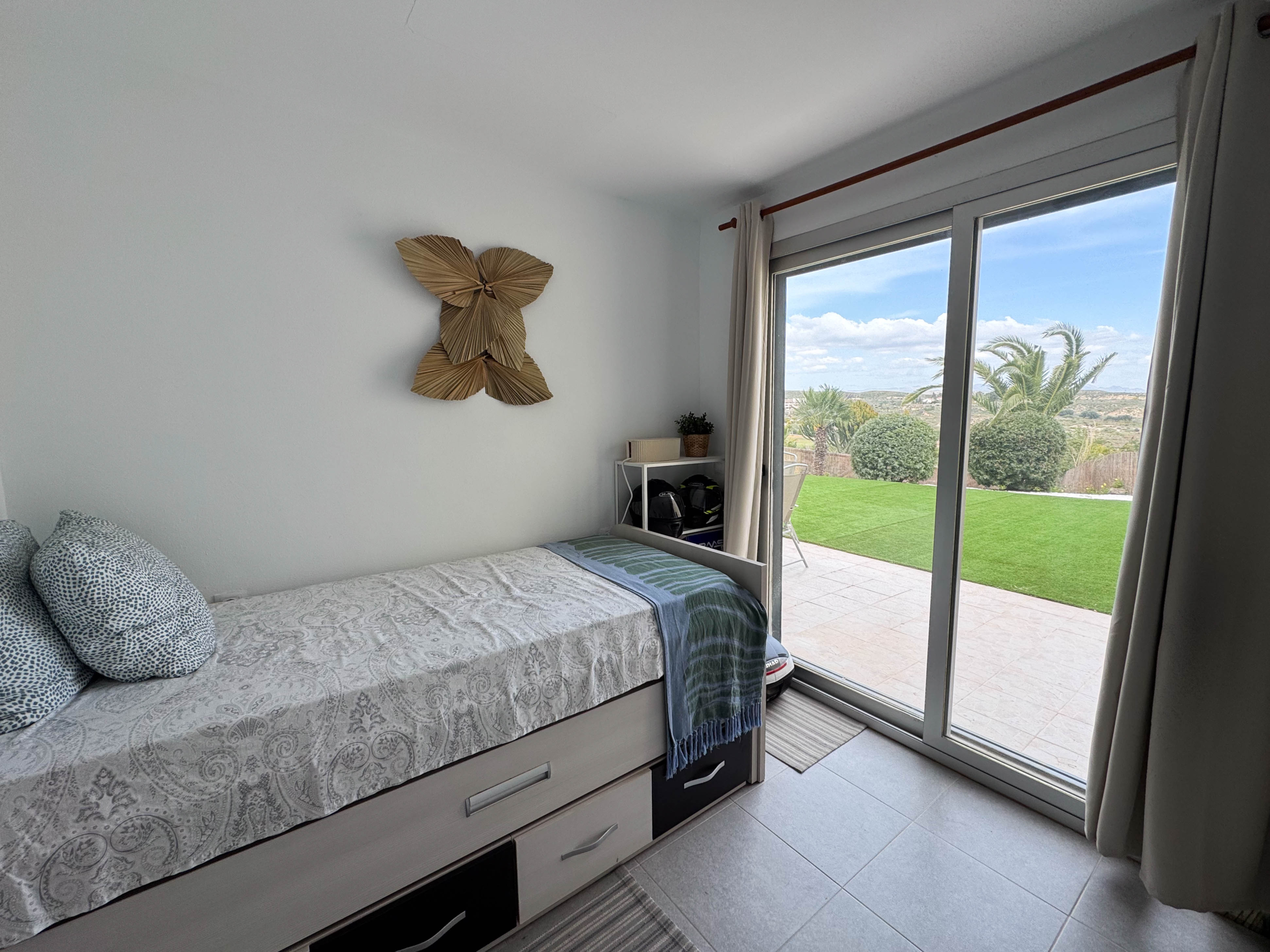 3 BEDS 2 BATH GOLF VILLA