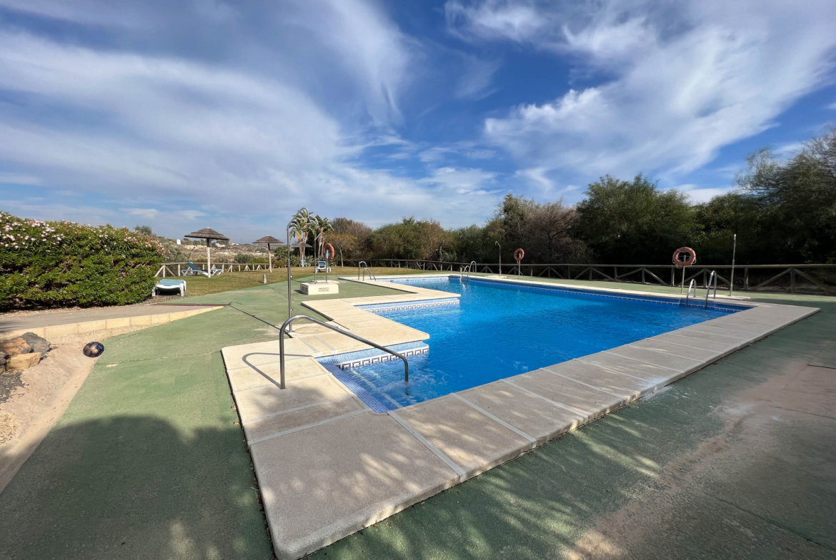 3 BEDS 2 BATH GOLF VILLA