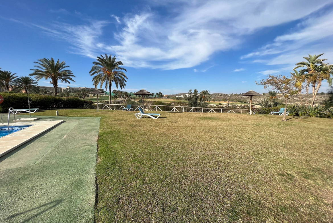 3 BEDS 2 BATH GOLF VILLA