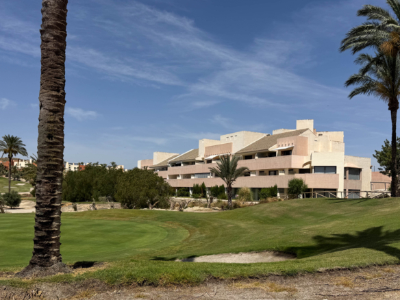 2 BEDS 2 BATH GOLF PENTHOUSE