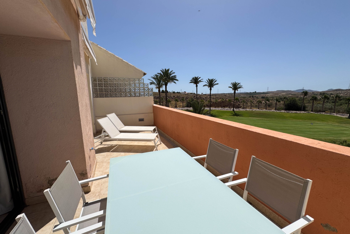 2 BEDS 2 BATH GOLF PENTHOUSE