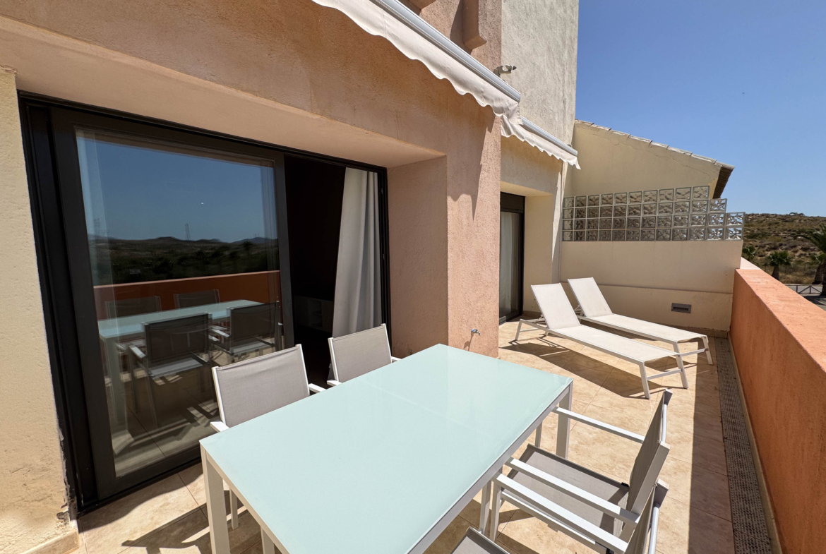 2 BEDS 2 BATH GOLF PENTHOUSE