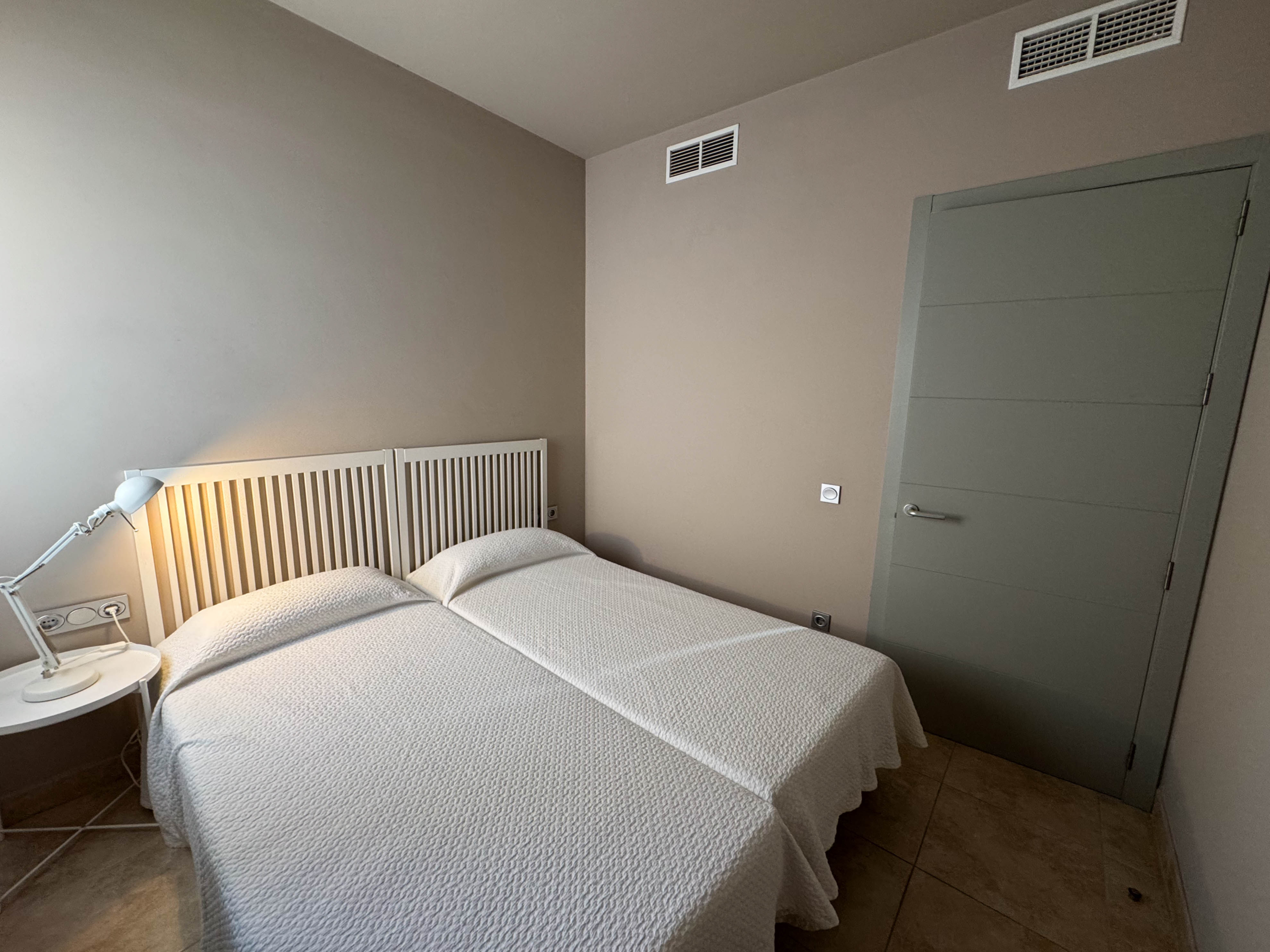 21 2 BEDS 2 BATH GOLF PENTHOUSE