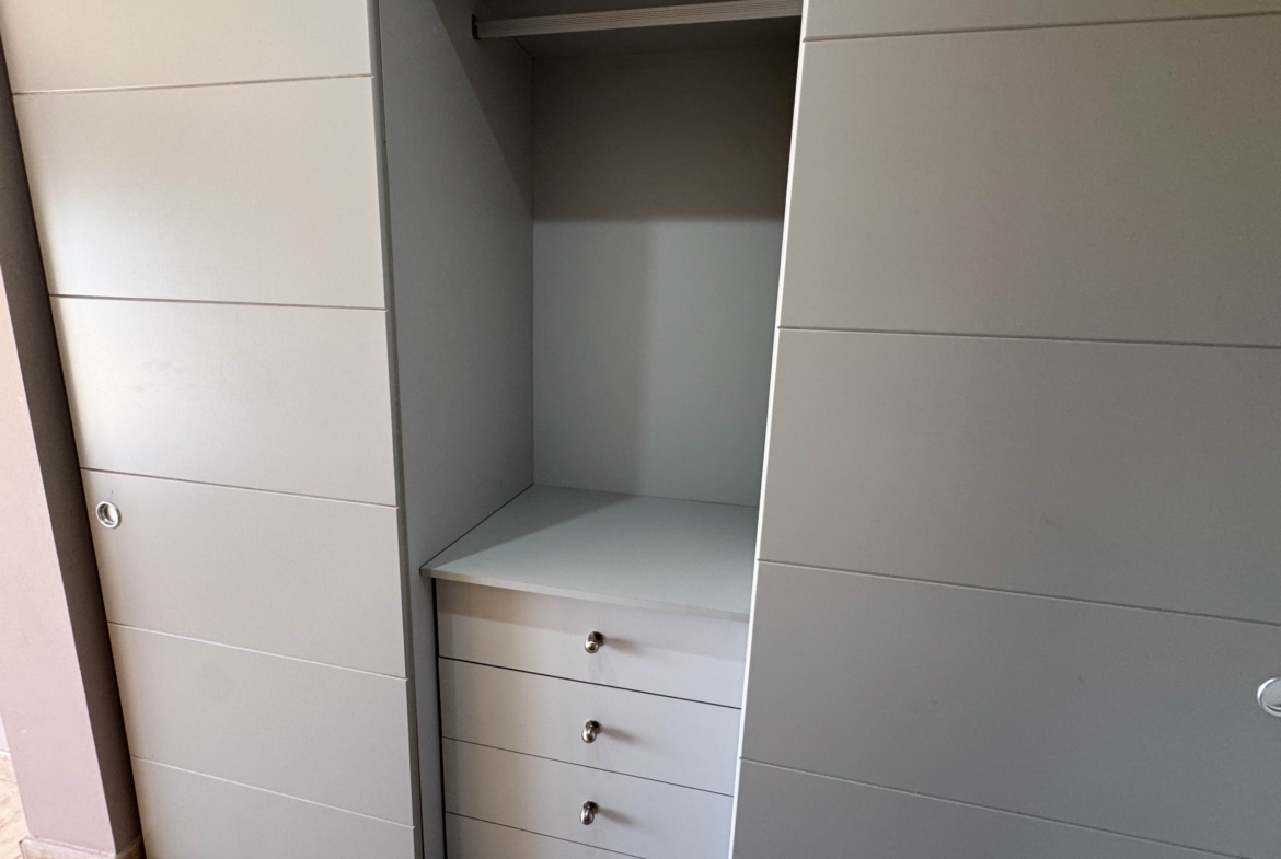 2 BEDS 2 BATH GOLF PENTHOUSE