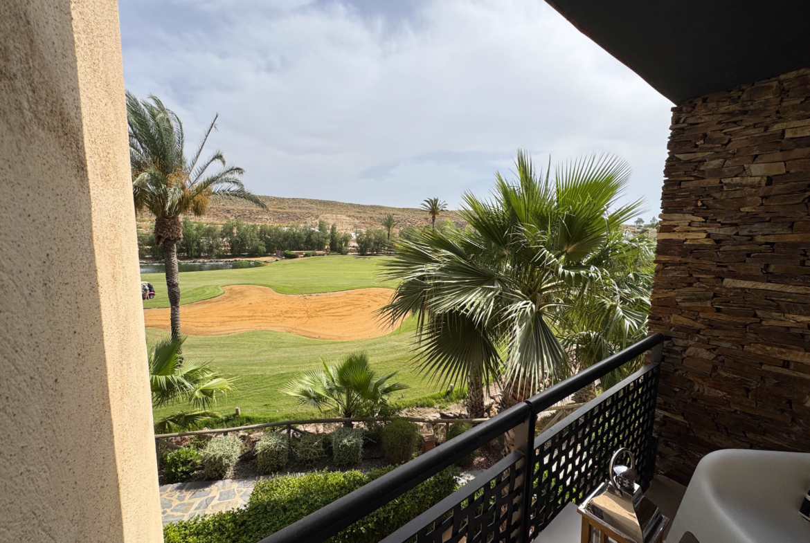 2 BEDS 1 BATH GOLF APARTMENT