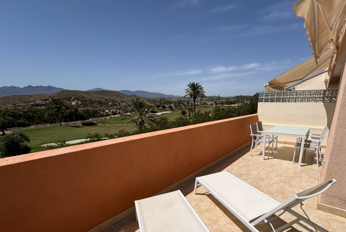 2 BEDS 2 BATH GOLF PENTHOUSE