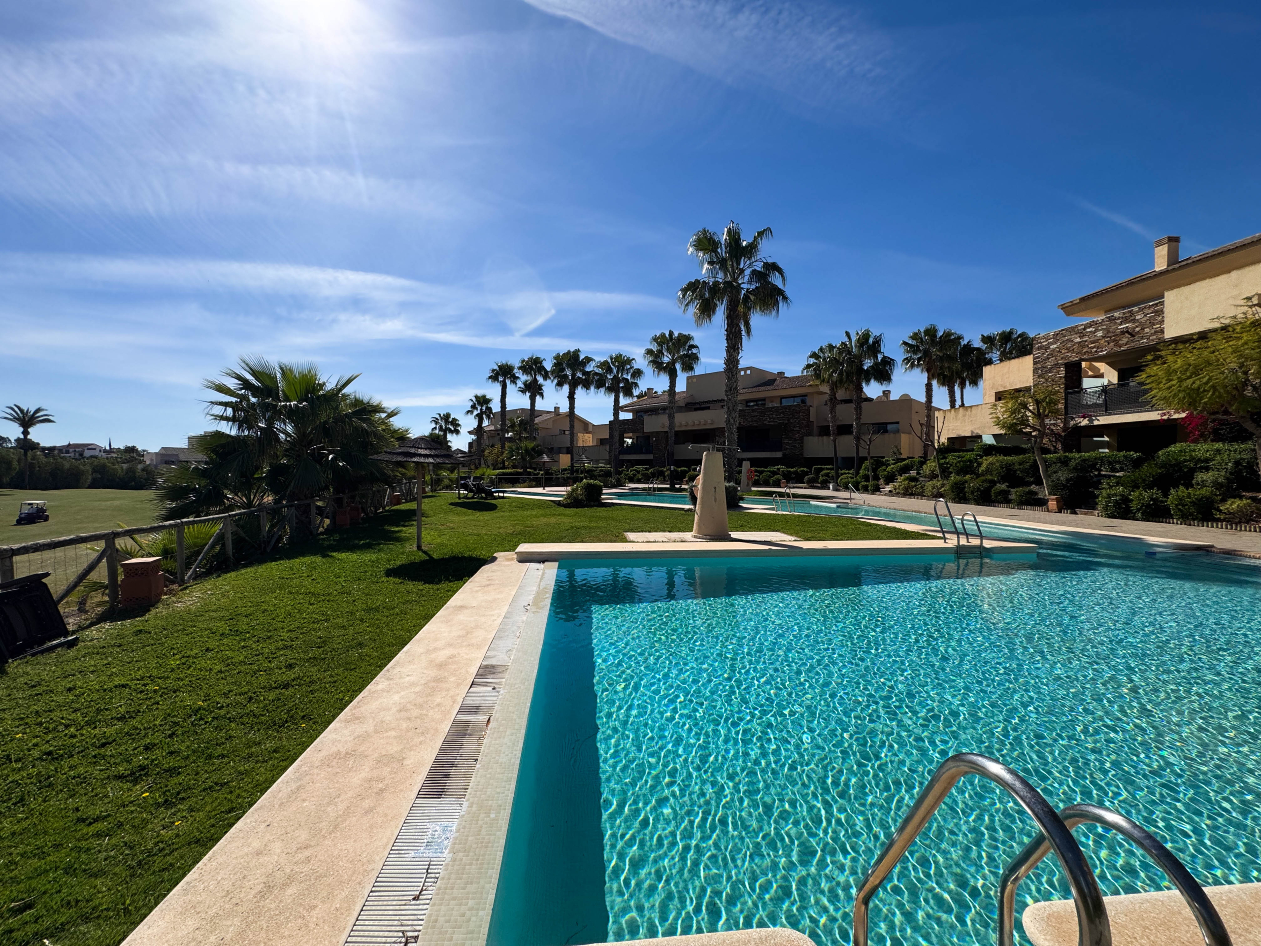 2 BEDS 1 BATH GOLF APARTMENT