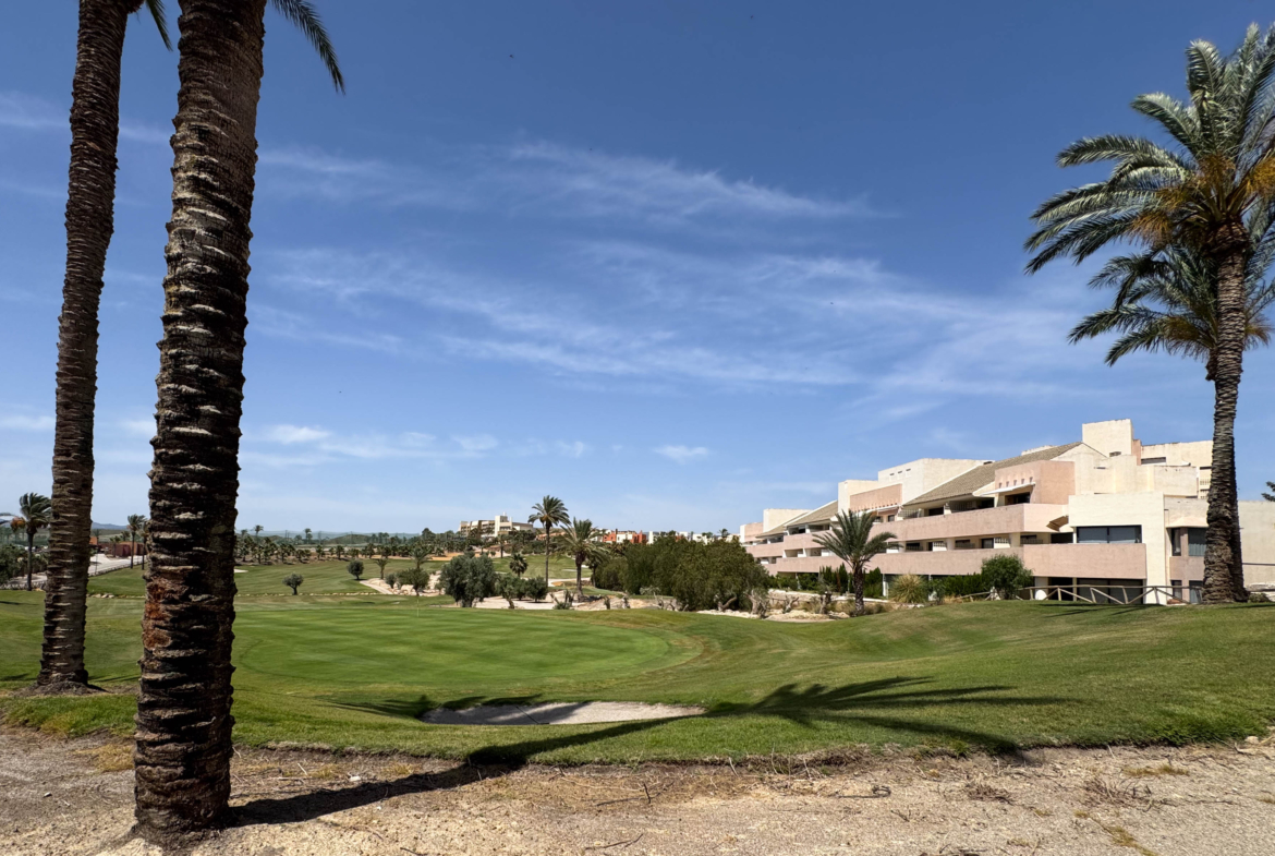 2 BEDS 2 BATH GOLF PENTHOUSE