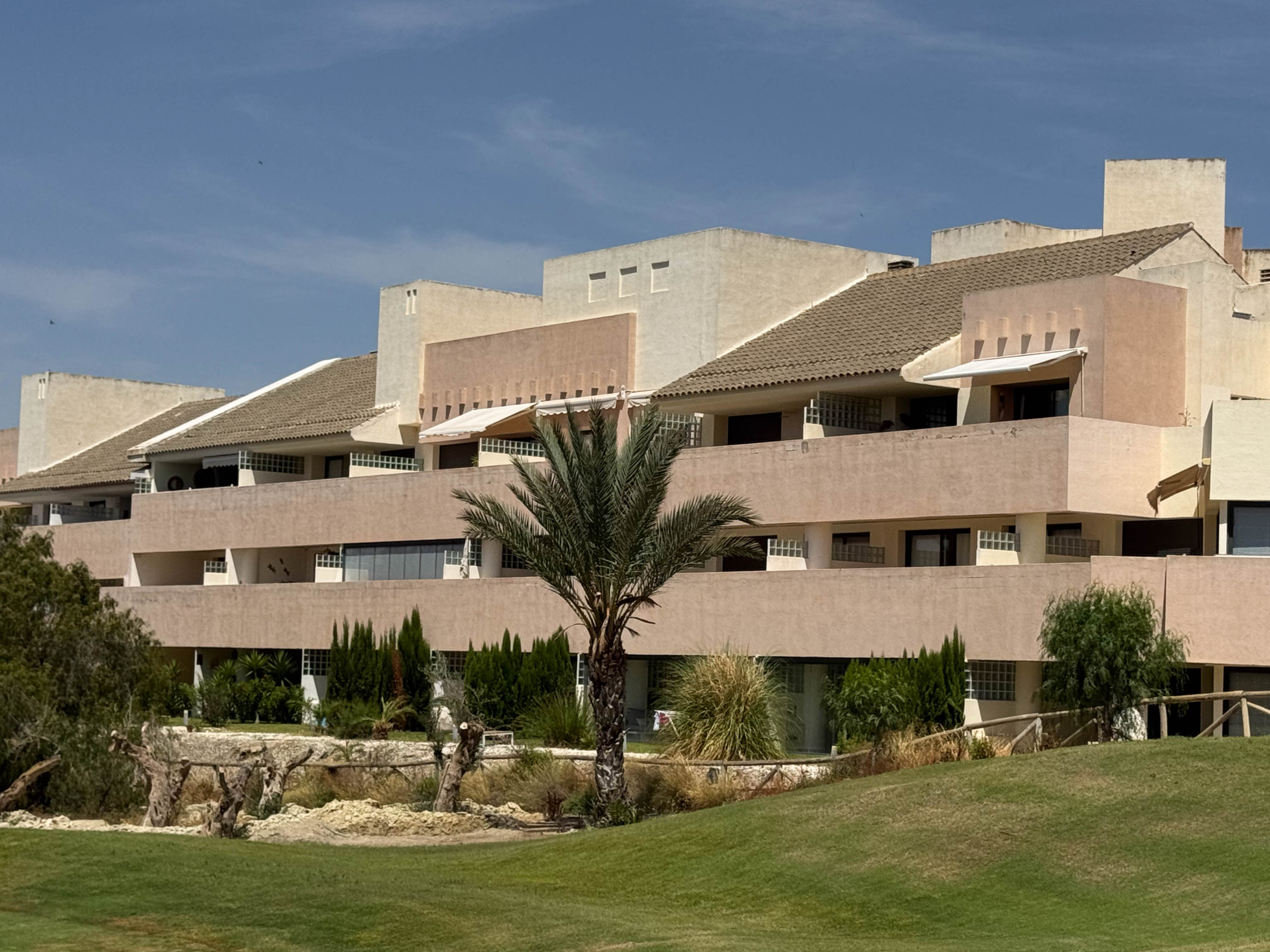 45 2 BEDS 2 BATH GOLF PENTHOUSE