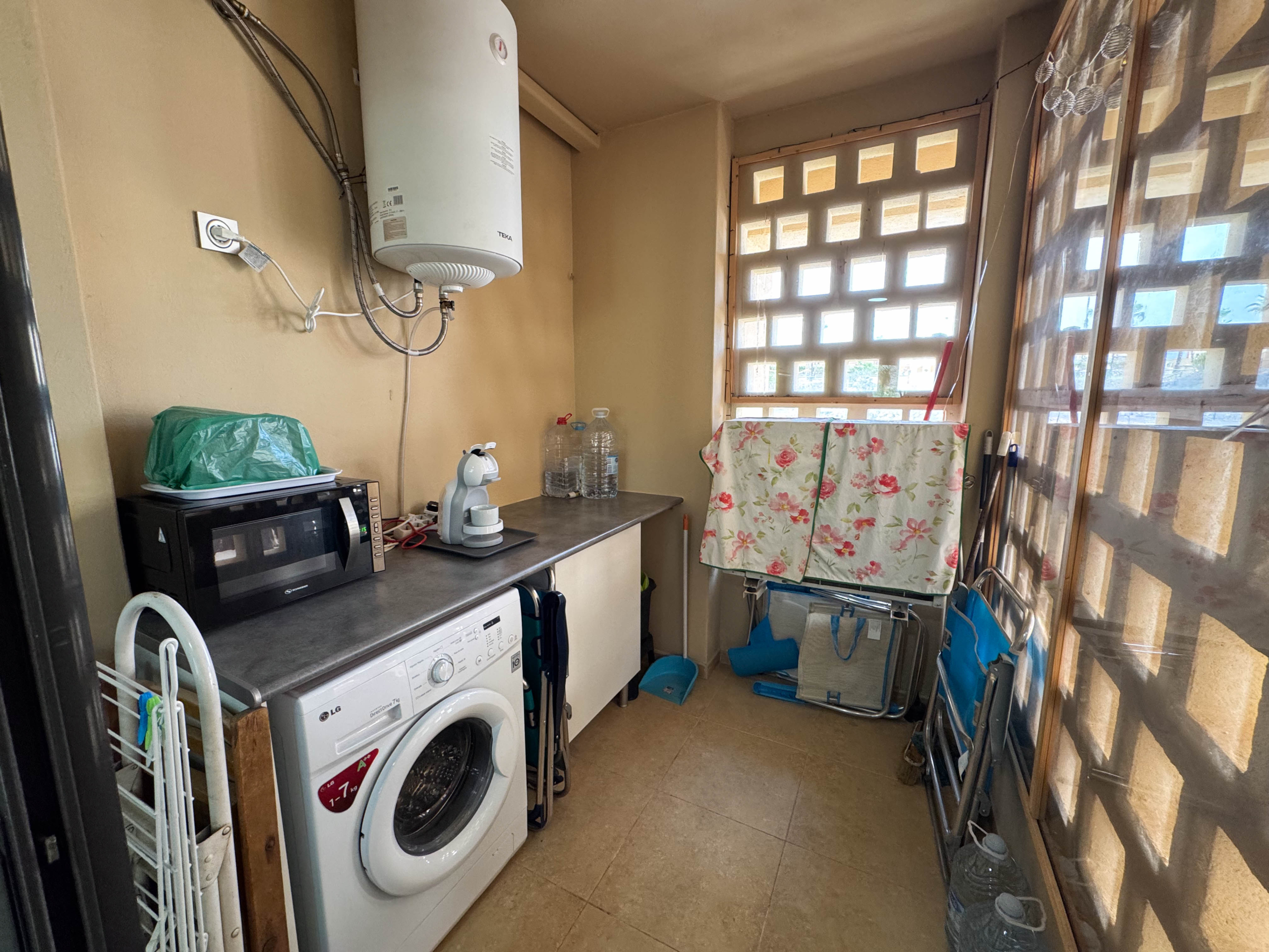 2 BEDS 1 BATH GOLF APARTMENT