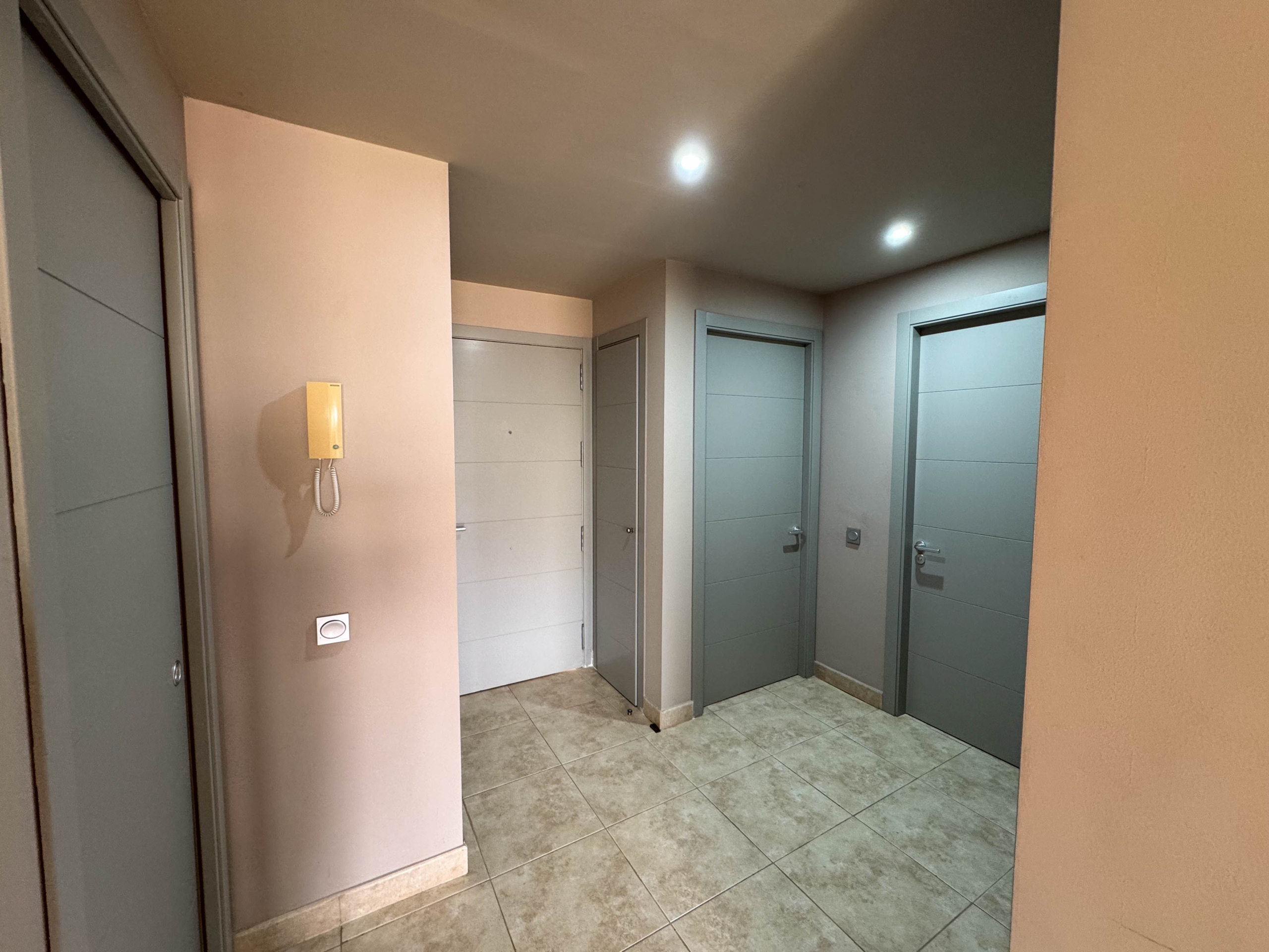 5 2 BEDS 2 BATH GOLF PENTHOUSE