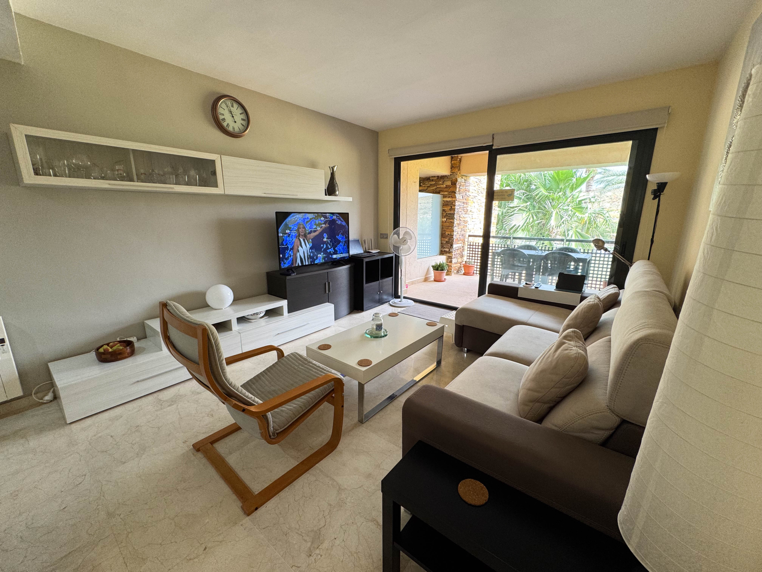 2 BEDS 1 BATH GOLF APARTMENT